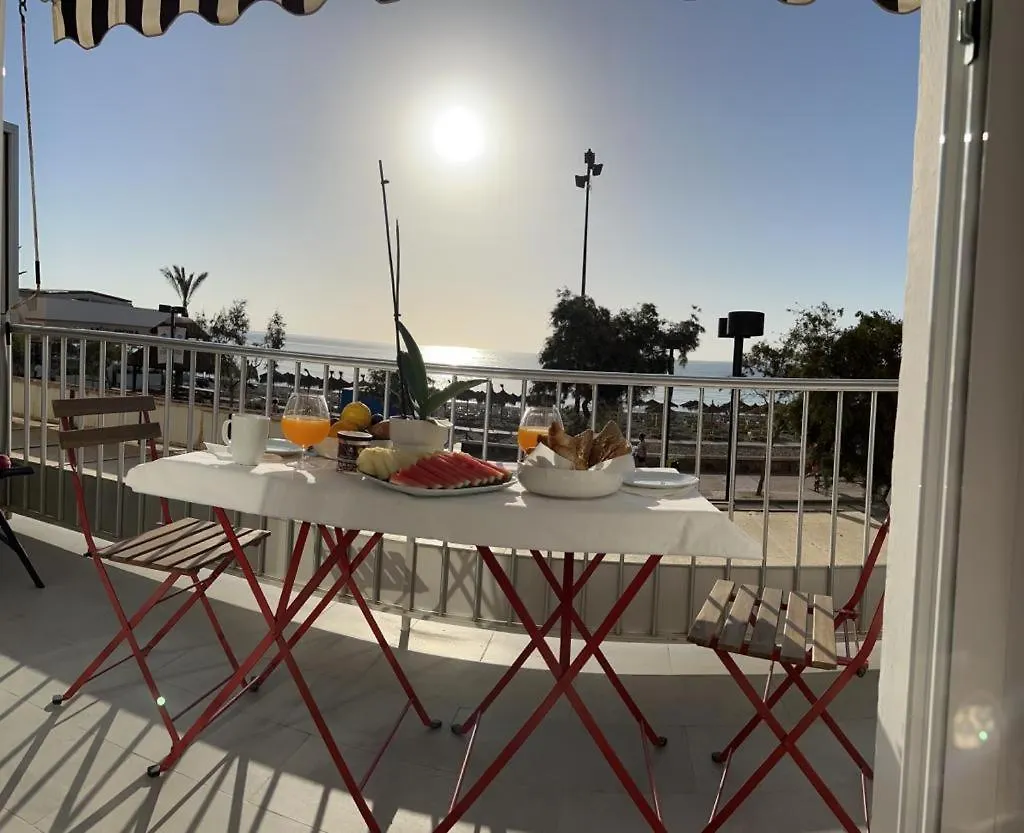Jamaica Eco Beach Front Sea Views in Fuengirola center